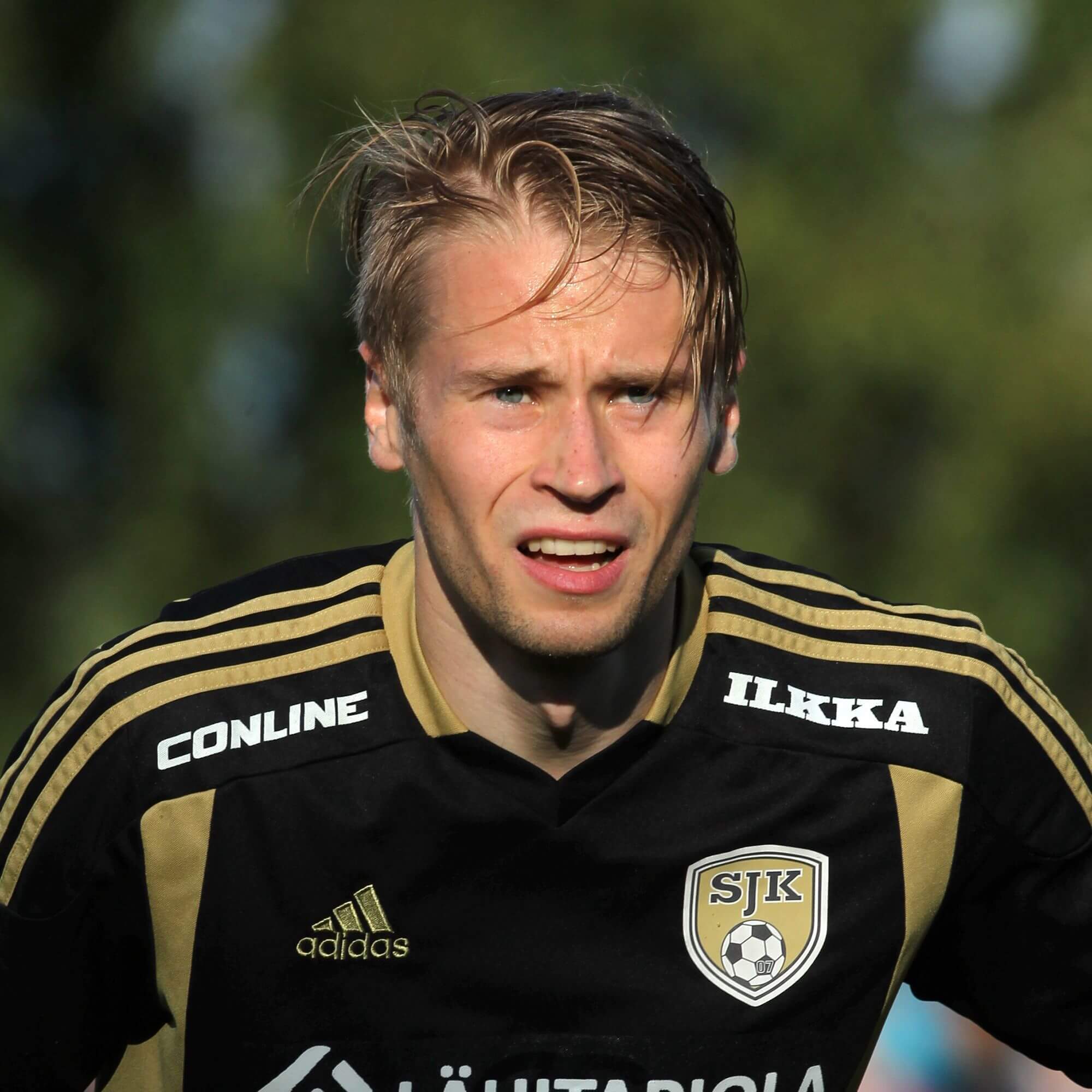 JUHO LÄHTEE TEKEMÄÄN PAREMPAA VEPSUA – ILOISENA